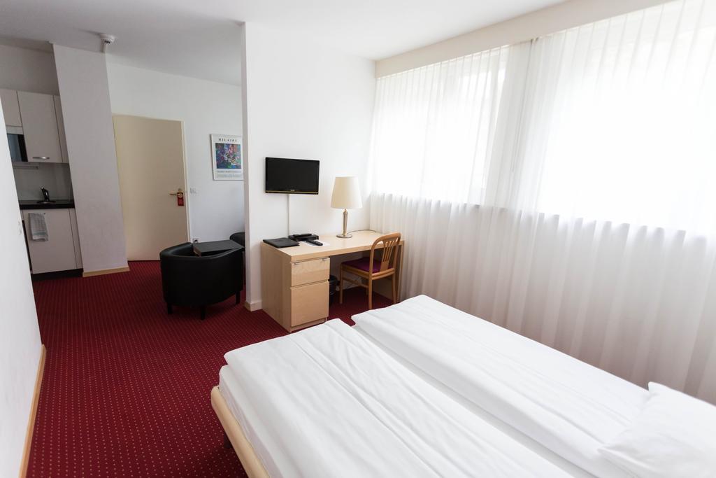 Astor Hotel & Serviced Studios Zurich Room photo