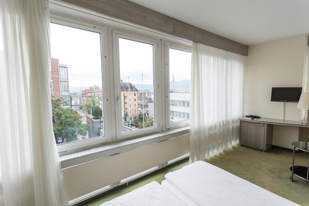 Astor Hotel & Serviced Studios Zurich Room photo
