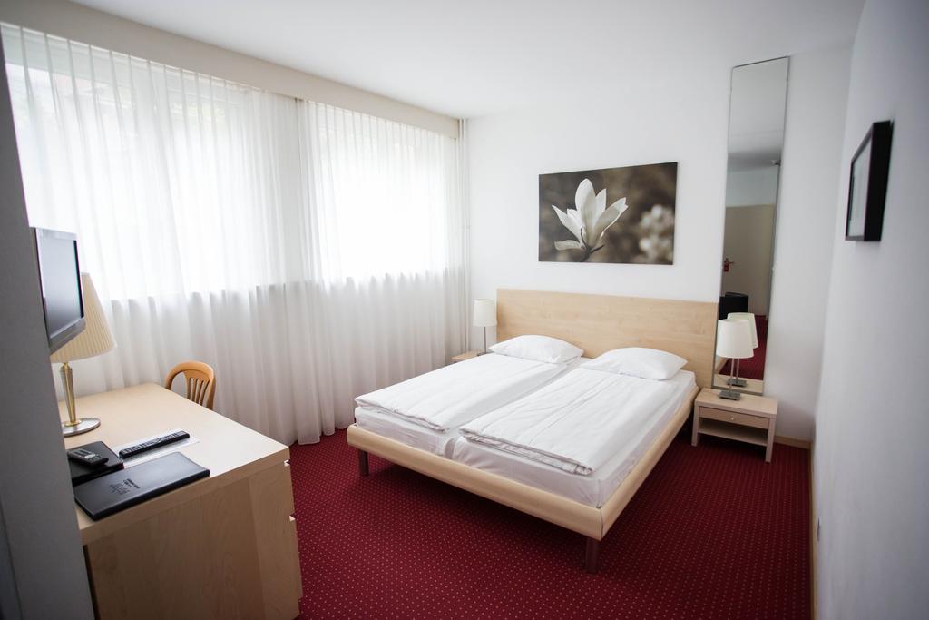 Astor Hotel & Serviced Studios Zurich Exterior photo